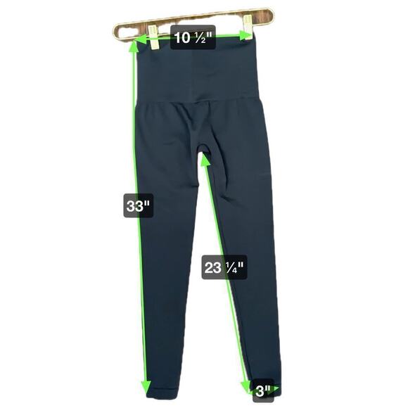 Spanx Assets Seamless Cropped Leggings‎ Women's S Gray Stretch Shapewear - Picture 4 of 5